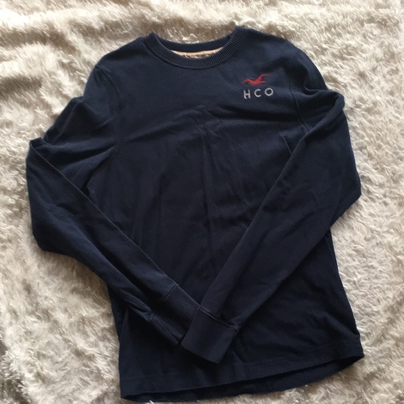 Hollister Crewneck - Picture 2 of 4